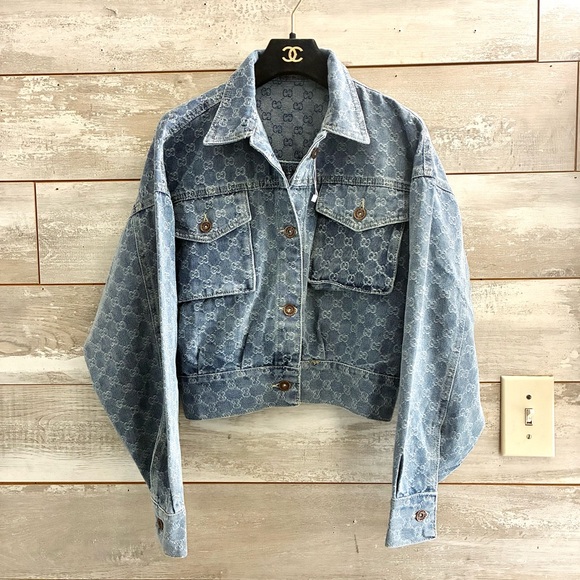 Source Unknown Jackets & Blazers - Gucci monogram GG cropped denim jacket